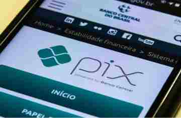 Pix por aproximação passa a mostrar saldo antes do pagamento